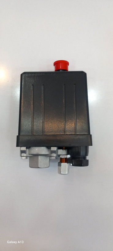 کلید اتومات کمپرسور BEST KB-1.4 فشار 6 تا 8 بار