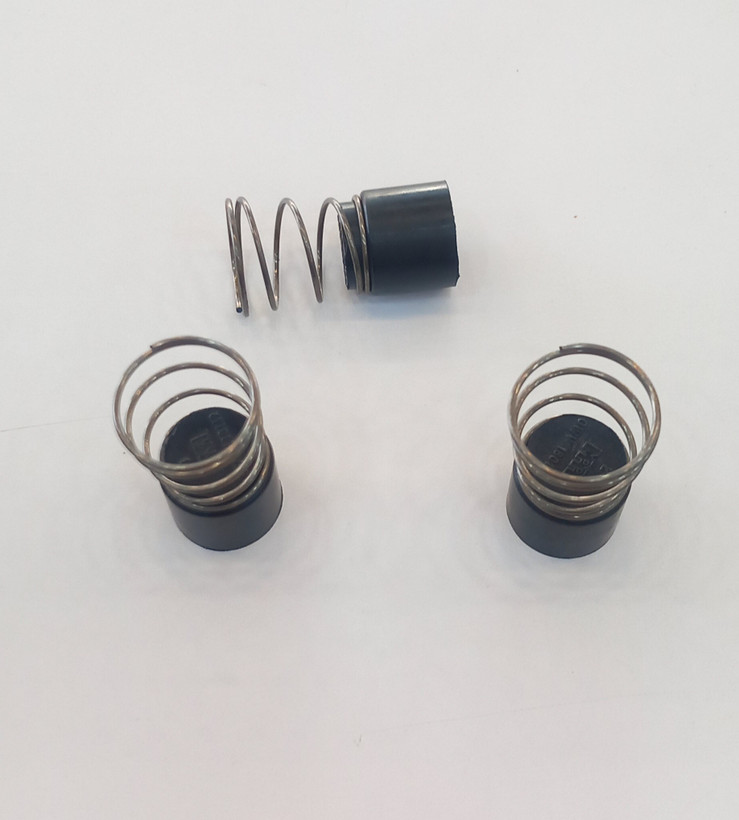 فنر لاستیک شیر یکطرفه کمپرسور سایز ۱/۴ اینچ